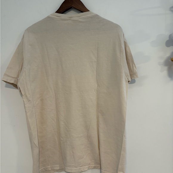 Festive Christmas Santa baby Comfort Colors Cream graphic T-Shirt Sz large - Picture 3 of 3